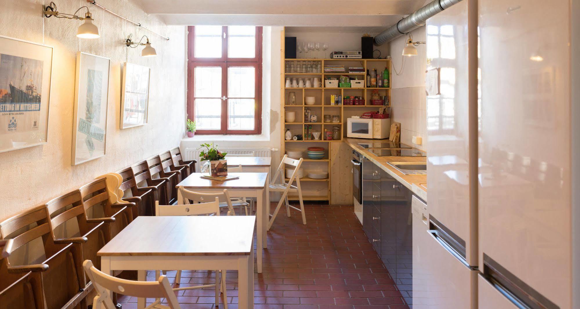 Subraum Hostel 로스토크 외부 사진